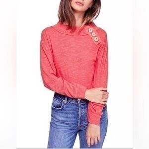 We The Free Coral Button-Accent Top